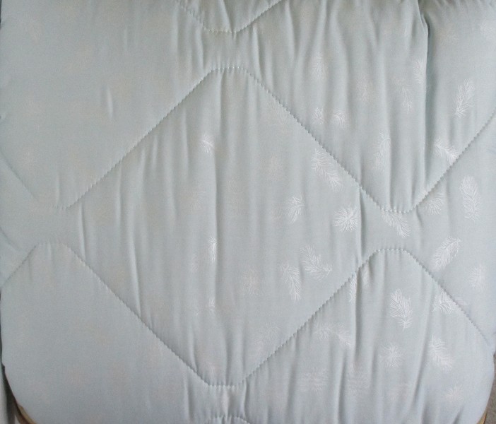 одеяло 200*220 ЕВРО Лебяжий пух всесезонное  (ткань тик (100%п/э),наполнит.лебяжий пух (п/э волокно 100%)/РТК