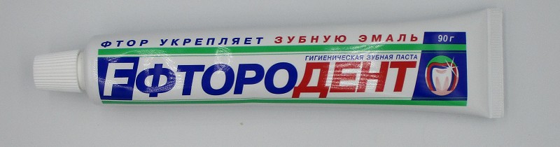 з/п Фтородент 90г б/фут/Сам/48x12