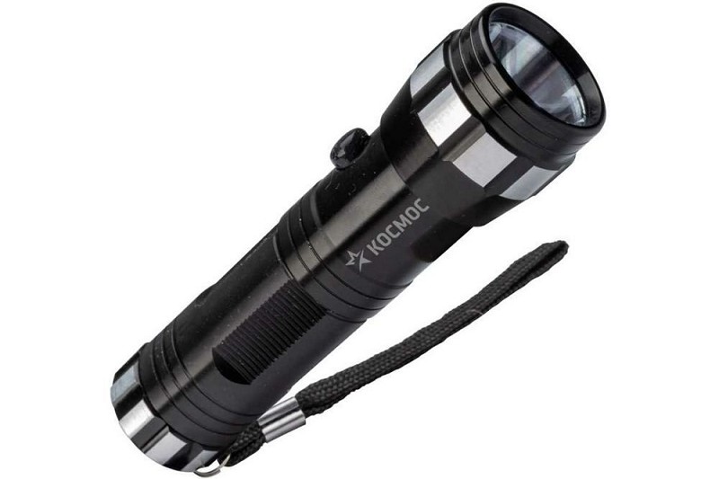 фонарь ручной пластик Космос KOS108B 3*R03, 1W, анодир.алюминий, ремешок, IP54 11,8*3,1см/ЭлТ
